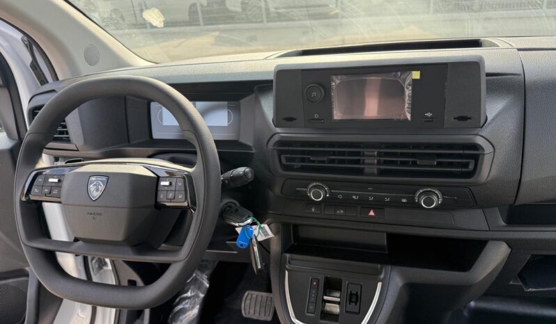 
								Peugeot expert van full									
