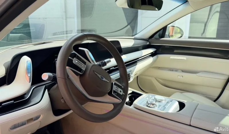 
								Genesis G90 3.5 AT, 2023, 49 100 км full									