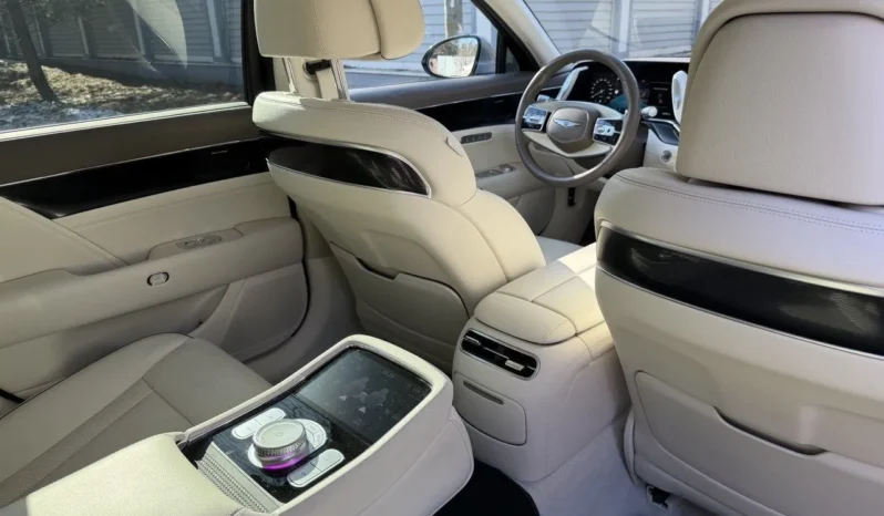 
								Genesis G90 3.5 AT, 2023, 49 100 км full									